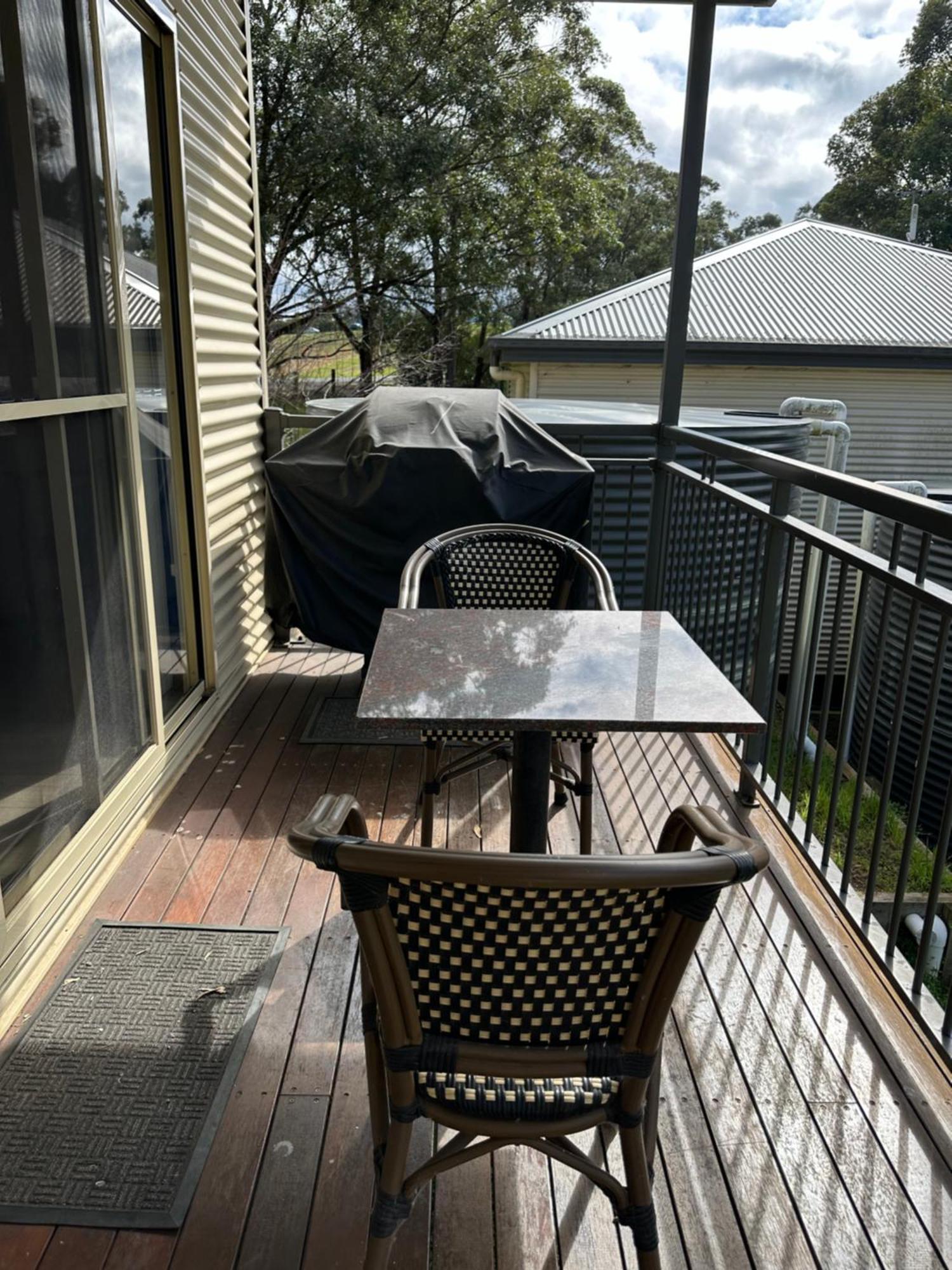 Blueberry Hills On Comleroy Farmstay - Self-Contained Cottages Kurrajong Экстерьер фото