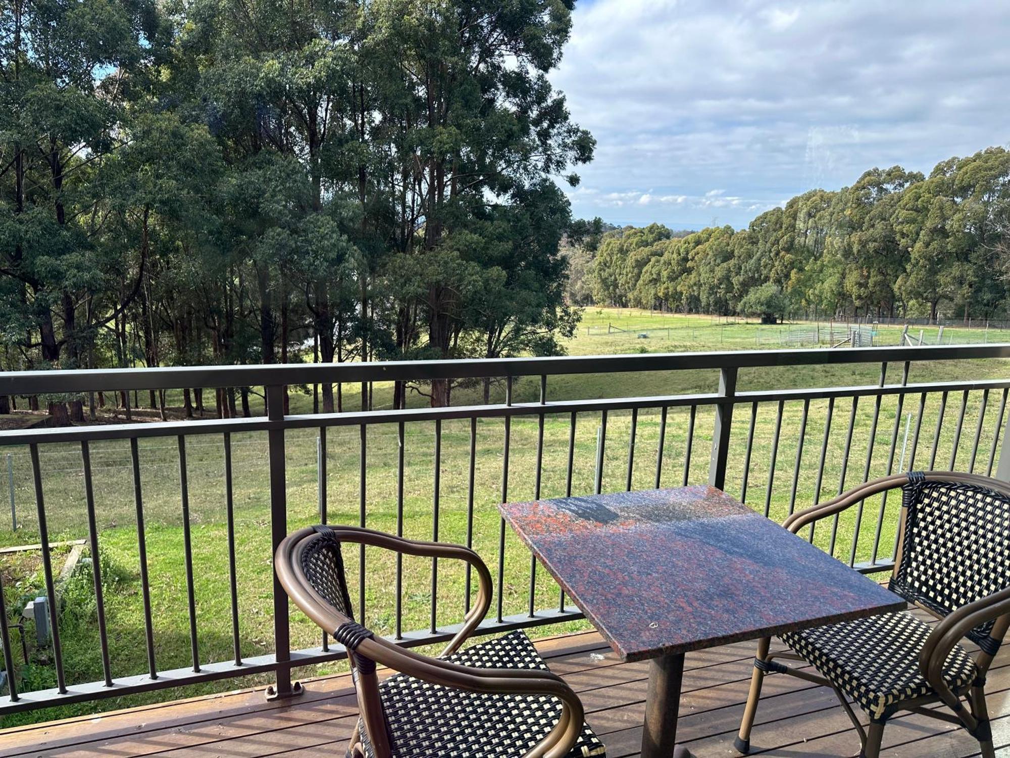 Blueberry Hills On Comleroy Farmstay - Self-Contained Cottages Kurrajong Экстерьер фото