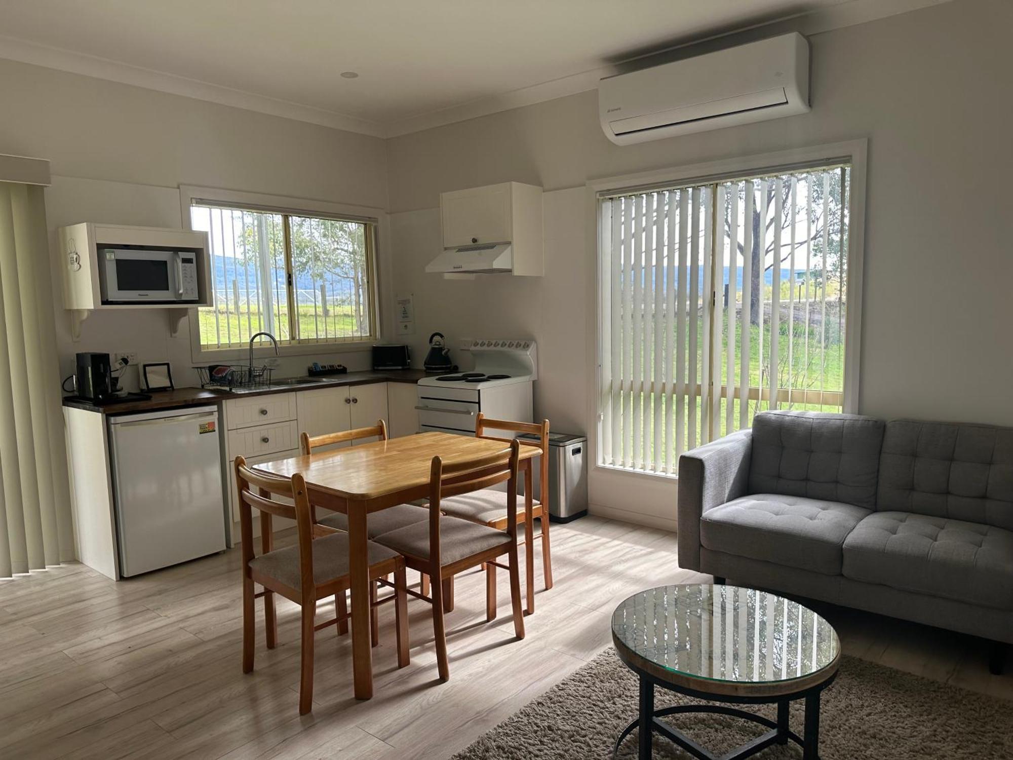 Blueberry Hills On Comleroy Farmstay - Self-Contained Cottages Kurrajong Экстерьер фото